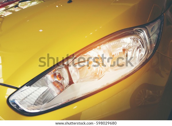 Headlight lamp of new\
car