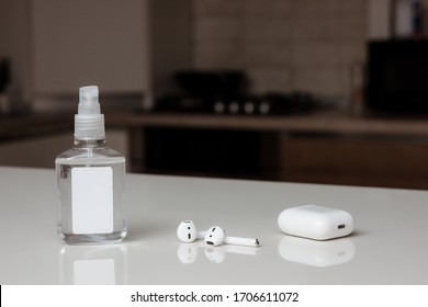 Headphone Cleaning Airpods Sanitizer, Spir. Prevention Of Coronavirus Infection. Headphone Disinfection Coronavirus, Covid 19, Quarantine