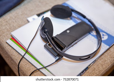 Headphones Used For Simultaneous Translation Equipment (simultaneous Interpretation Equipment)