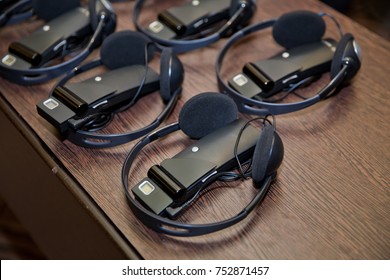 headphones used for simultaneous translation equipment simultaneous interpretation equipment 