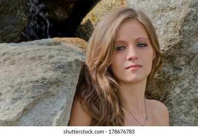 Brunette teen girls - Porn pictures
