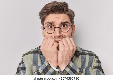 31,495 Worried pose Stock Photos, Images & Photography | Shutterstock