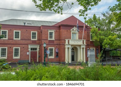 Healesville, Australia - February 19 - The Memo, A Centre For Community Arts And Cultural Activities, Built In 1924 As A Soldier's Memorial Hall In Healesville, Shire Of Yarra Ranges, Victoria