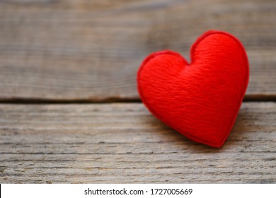 health care love organ donation family insurance world health day hope gratitude covid-19 coronavirus relief / heart on wood give love philanthropy donate help warmth take care valentines day 