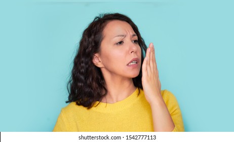 16,491 Bad smell women Images, Stock Photos & Vectors | Shutterstock