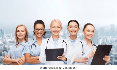 64,236 Group Female Doctors Images, Stock Photos & Vectors | Shutterstock