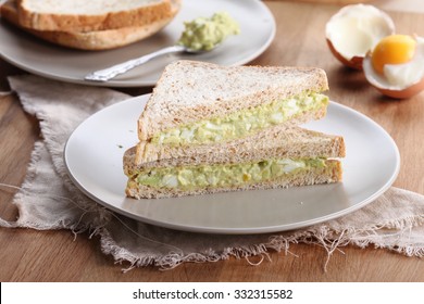 Healthy Avocado Egg Salad Fill In  Whole Wheat Sandwich Bread For Breakfast
