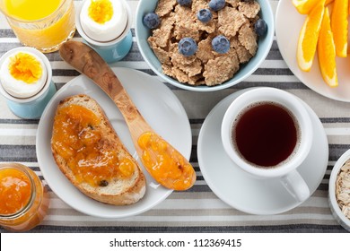 healthy breakfast - Powered by Shutterstock