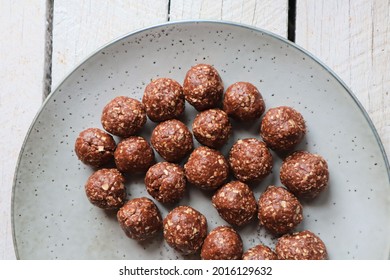 Healthy Chocolate Almond Oat Bliss Balls. Raw Dessert Vegan Truffles - Shutterstock ID 2016129632