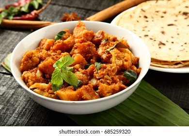 Healthy Diet- Chpati With Aloo Gobi Masala.