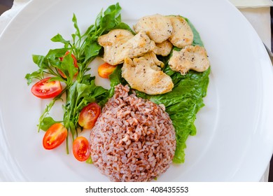 Healthy Food: Chicken With Brown Rice And Salad