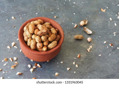 Healthy Groundnut Filled On Clay Pot. Groundnut Royalty Free Stock Images