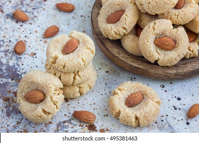 Healthy Homemade Almond Cookies Without Butter And Flour, Horizontal