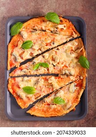 Healthy Low Calorie Diet Cauliflower Crust Pizza