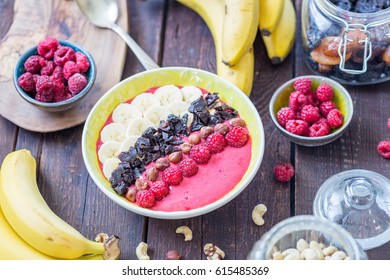 Healthy Paleo Raw Vegan Breakfast Smoothie Bowl, Horizontal View