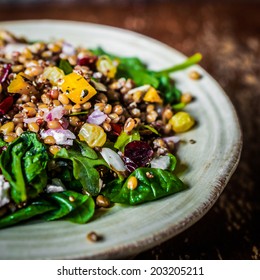 Healthy Salad With Spinach,quinoa And Roasted Vegetables