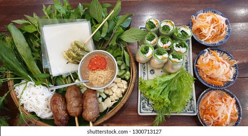 Healthy Vietnamese food. Fresh spring roll with vegetables and sauces.