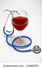 121 Wine glass with heartbeat Images, Stock Photos & Vectors | Shutterstock