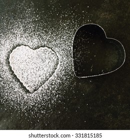 Heart Shaped Cookie Cutter, Icing Sugar Dusting, Black Slate