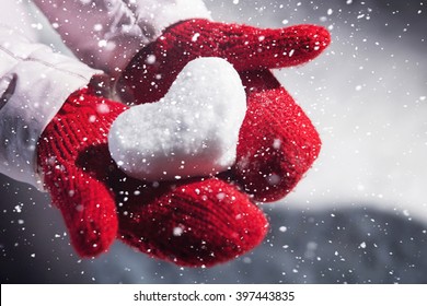 Snow Heart Images Stock Photos Vectors Shutterstock