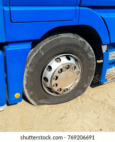 Heavy Truck Flat Tire.