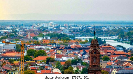 Heidelberg Is A City On The Neckar In Southwestern Germany. It Is Known For The Time-honored University That Was Founded In The 14th Century. Every Year, Heidelberg Is A Hotspot.