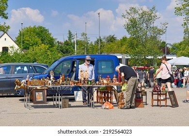 Heidelberg, Germany - August 2022: Booth With Artwork At Monthly Flea Market At Messeplatz Town Square