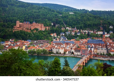 Heidelberg panorama of city castle, Brucke bridge