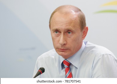  Heiligendamm, Germany - June 08, 2007: Russian President Vladimir Putin Speaks On Open Press Conference During 33rd G8 Summit