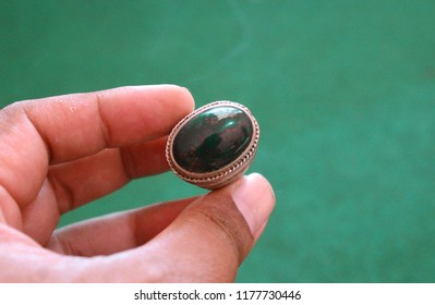 Heliotrope isolated ring