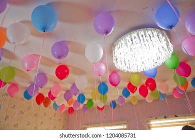 Balloon Ceiling Images Stock Photos Vectors Shutterstock