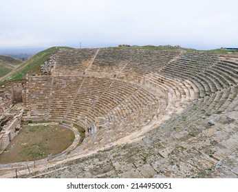 Hellenistic Western Theater Laodikeia, Turkish Laodikya ancient city. It is an archaeological site located in the city of Denizli in Turkey.