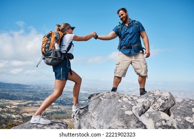 Help, Couple Or Friends Hiking On Mountain In Nature With A Smile Or Training. Travel, Adventure And Trekking Workout Man And Woman On An Outdoor, Countryside Or Rock Climbing, Exercise And Support