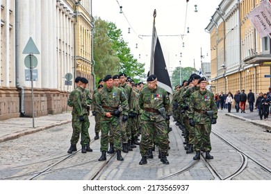 HELSINKI, FINLAND - JUNE 4, 2022:
Defense Forces Flag Day in Helsinki. The viewing of the troops was held at Senatintor in the heart of Helsinki. Soldiers prepare for military parade.