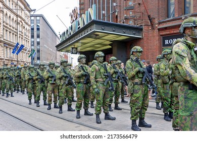 HELSINKI, FINLAND - JUNE 4, 2022:
Defense Forces Flag Day in Helsinki. The viewing of the troops was held at Senatintor in the heart of Helsinki. Painted soldiers prepare for military parade.