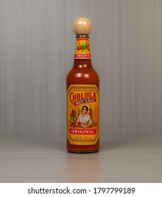 Henderson, Nevada/USA - 08/17/2020: Bottle Of Cholula Hot Sauce. 