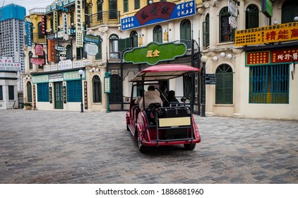 HENGDIAN, ZHEJIANG CHINA - OCT 21 2020:The Classic Car Pick Up Traveler To The Hotel At The Hengdian Is World Studio For Shooting Film Studio, The Famous Place For Travel Destination And Tourist. 