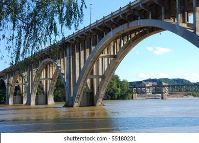 Henley Bridge Over The Tennessee River Knoxville