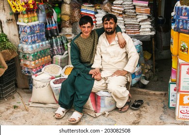 HERAT, AFGHANISTAN - OCT 28: Unidentified Afghan People On The Street On October 28, 2012 In Herat, Afghanistan. Herat Is The Third Largest City Of Afghanistan, With A Population Of About 450,000.