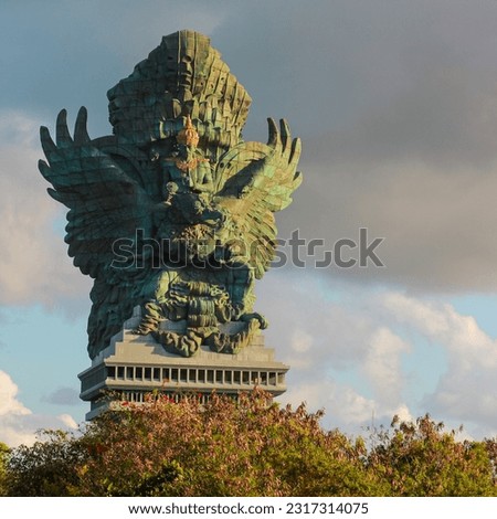 Here stands majestically a landmark or mascot of Bali, namely the Garuda Wisnu Kencana statue which depicts the figure of Lord Vishnu riding his mount, Garuda, as high as 121 meters.