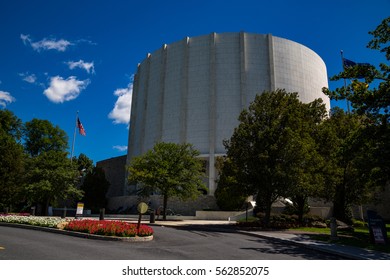 Hershey, PA - August 22, 2016: The Distinctive Round FounderÃ¢??s Hall Building At The Milton Hershey School.