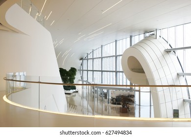 heydar aliyev center interior