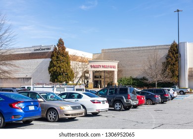 HICKORY, NC, USA-2/5/19: An Entrance To Valley Hills Mall, A Two-story Regional Shoping Mall, Owned By Brookfield Properties Retail Group.