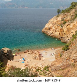 Plage De Ficajola Images Stock Photos Vectors Shutterstock