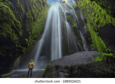 Gljúfrabúi, a hidden waterfalls in Iceland
