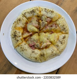 High Angle View Of Pizza Served With Topping Mozzarella Cheese, Chicken, Beef, Sausage, Mushroom And Sauce Condiments. Close Up View Round Pizza. Flat Lay Food.