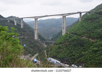 1,326 High Bridge Chinese Mountains Images, Stock Photos & Vectors ...