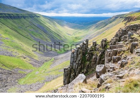 High cup Nick, U shaped valley in North Pennines Area of Outstanding Natural Beauty, Cumbria, England