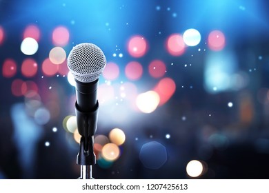 High Fidelity Microphone Setting On Stand With Light Bokeh No People ,showbiz Concept.
Dynamic Microphone On Stage .