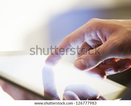 high resolution hand touching touch pad